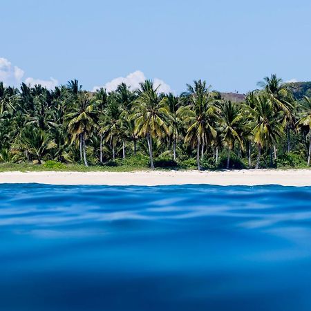 Ngalung Kalla Retreat Waikabubak Buitenkant foto